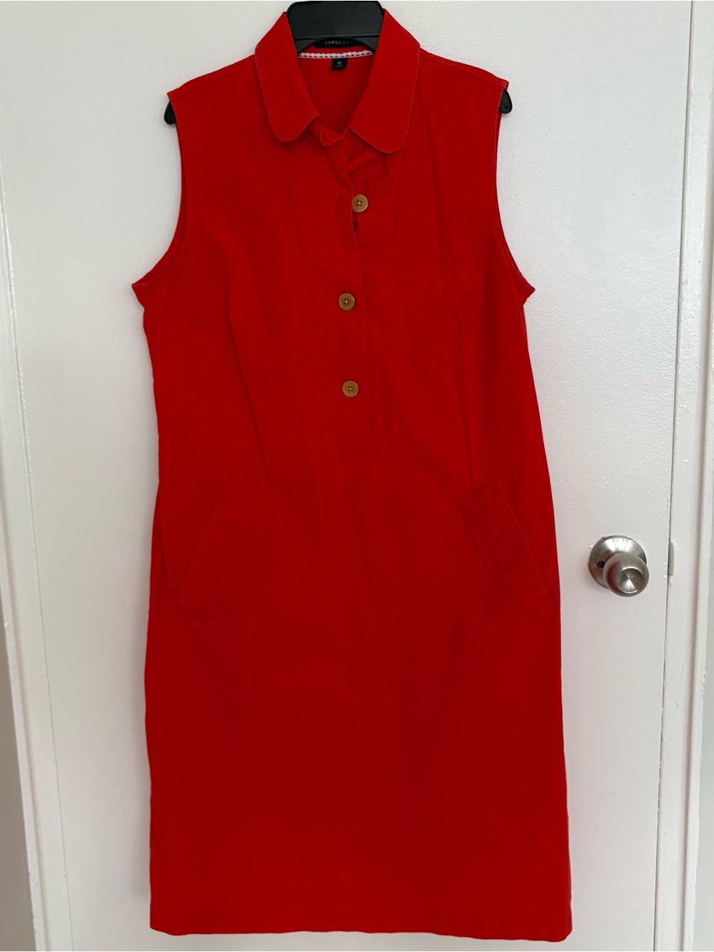 Sleeveless Red Collared Shift Dress